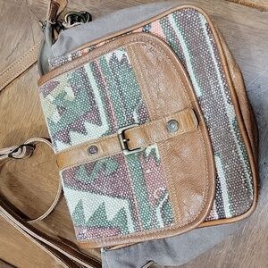 Myra Bag